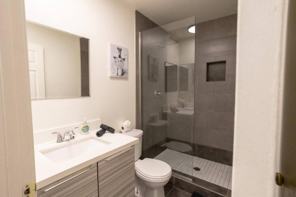 2 Bedroom Close To Las Vegas Strip Екстериор снимка